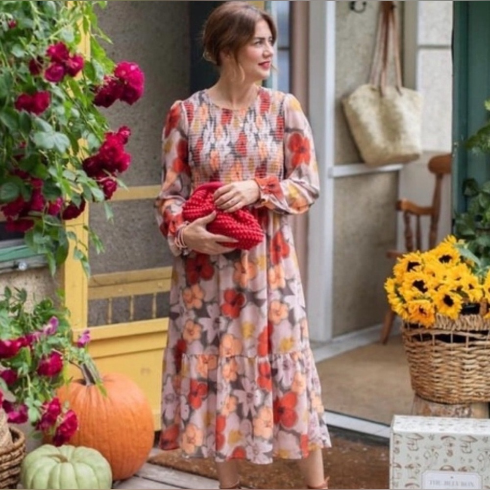 Mad About Style, Jilly box. Floral Midi Smock Dress with Orange and Red Bloom